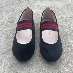 PETITE HAILEY SHOES TODDLER SIZE 10 excellent condition